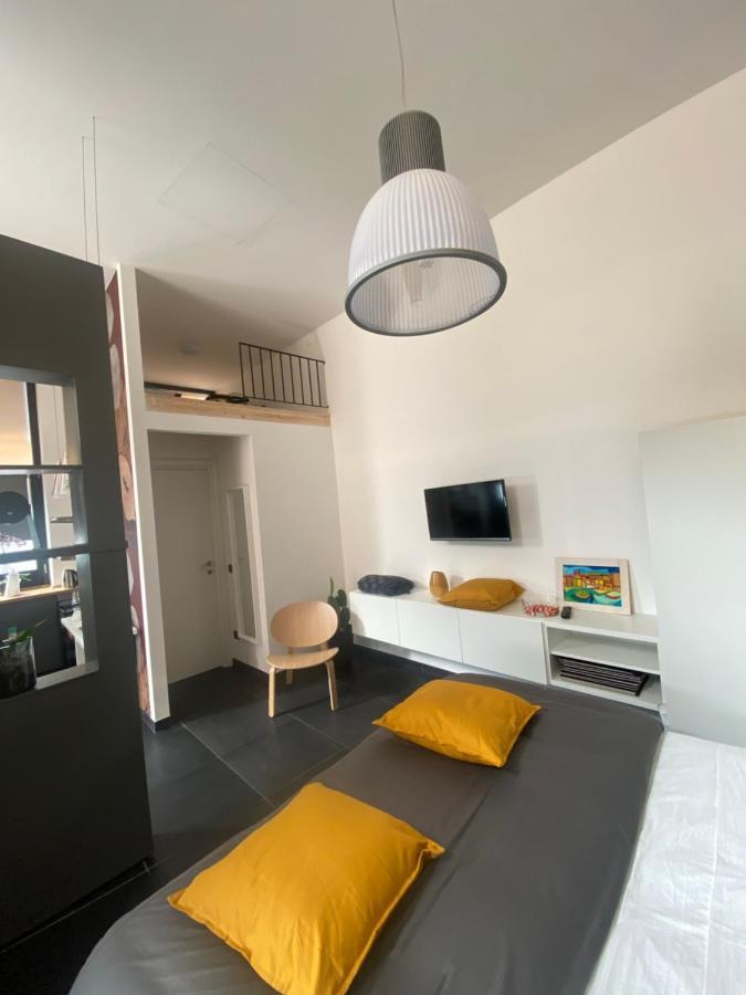 Fashionhouse Bed & Breakfast La Spezia Bagian luar foto