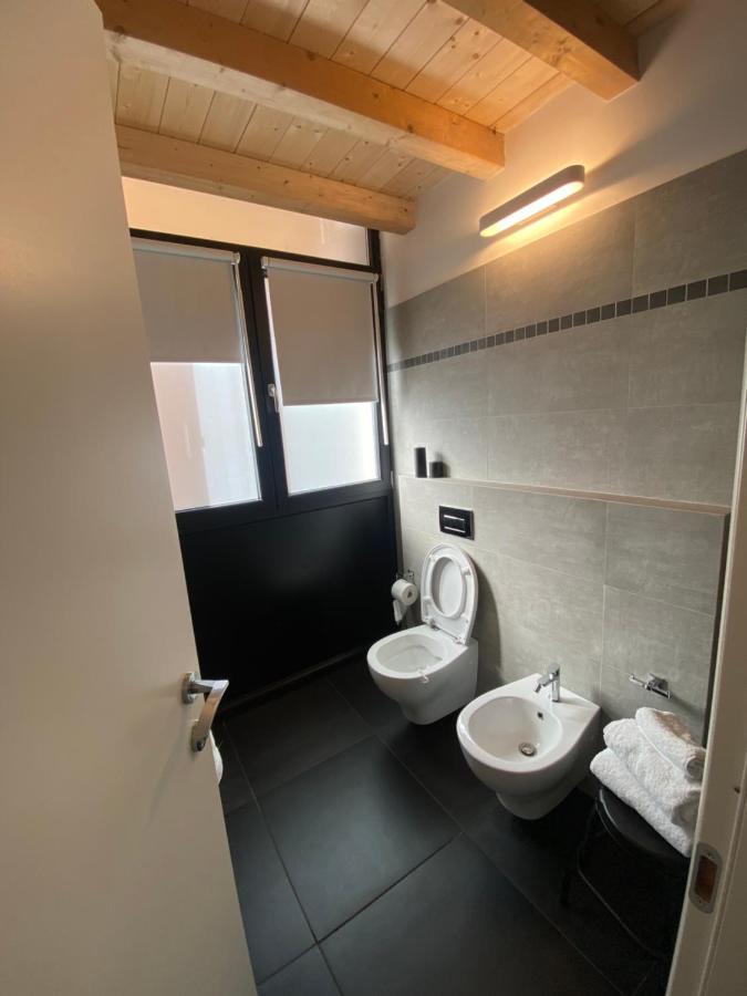 Fashionhouse Bed & Breakfast La Spezia Bagian luar foto